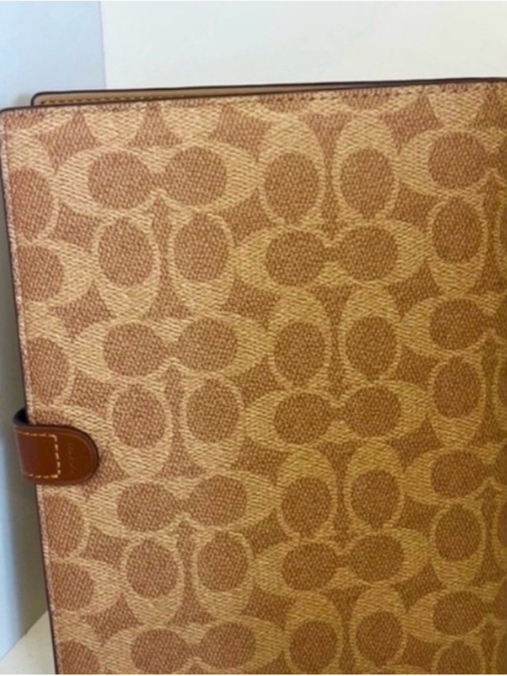 Coach Tan Signature Canvas Organizer Cover with Leather Snap - Picture 2 of 4